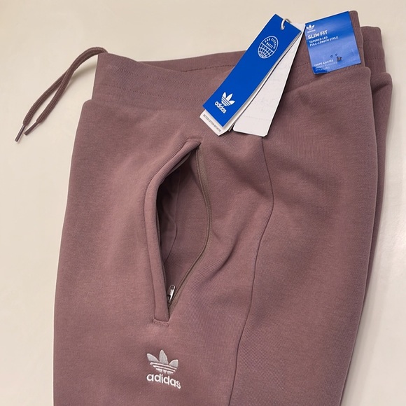 Adidas Men’s Joggers Pants - Picture 7 of 11